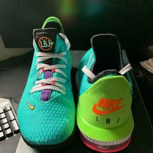 Lebron 16 elite low